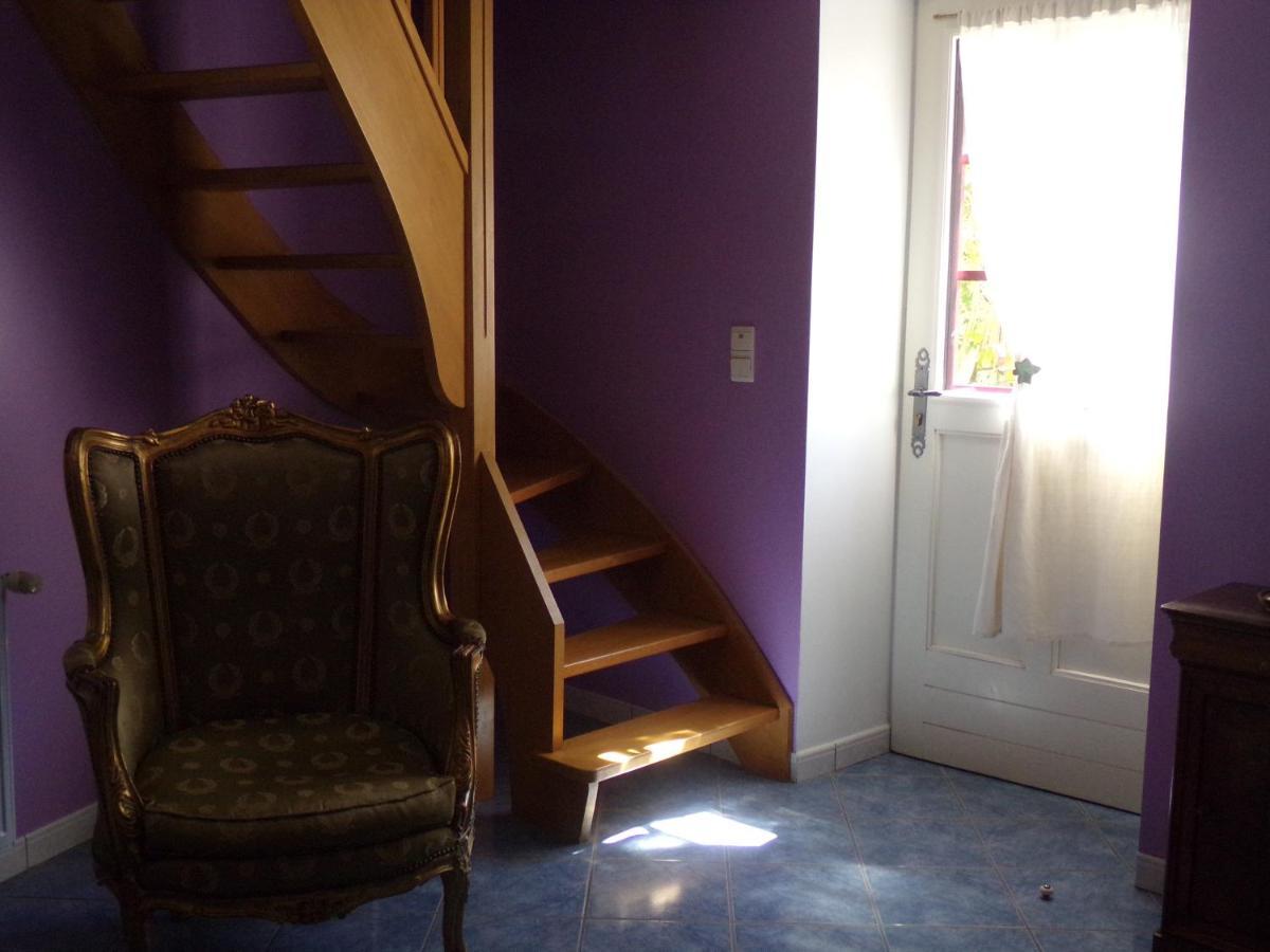 Chambres Et Table D'Hotes, Maisonnettes Individuelles Dans Propriete Privee Vezinnes Ngoại thất bức ảnh