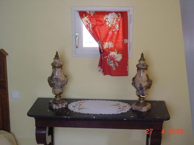 Chambres Et Table D'Hotes, Maisonnettes Individuelles Dans Propriete Privee Vezinnes Ngoại thất bức ảnh